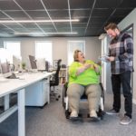 Bariatric wheelchair: benefits, characteristics and some tips